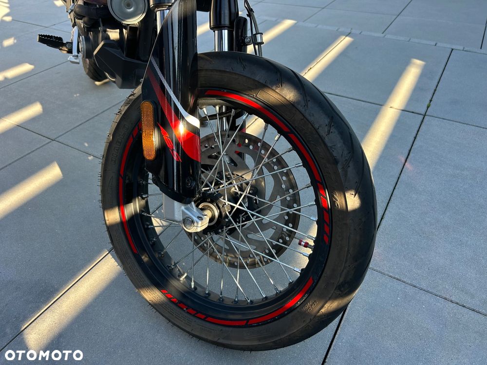 Aprilia SX - 9