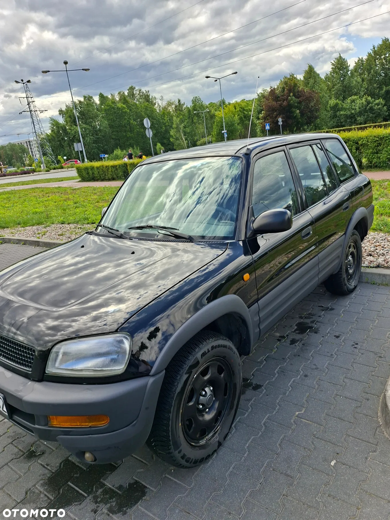 Toyota RAV4 2.0 - 8