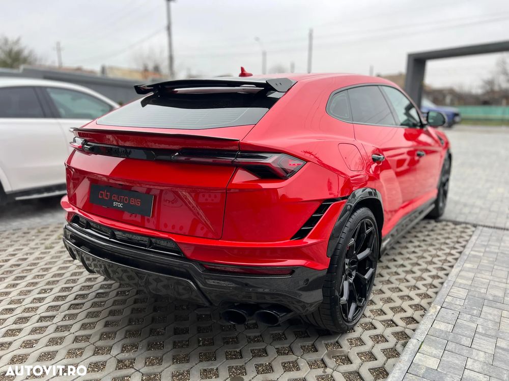 Lamborghini URUS - 7