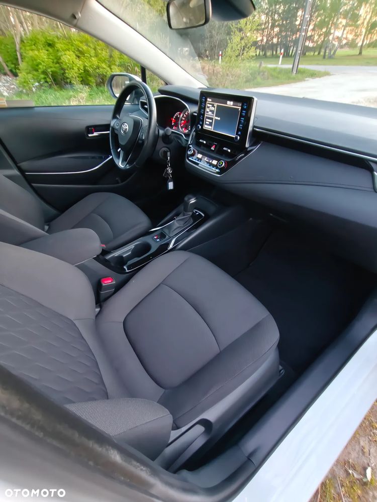 Toyota Corolla - 18