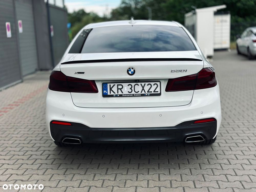 BMW Seria 5 530i GPF M Sport sport - 8