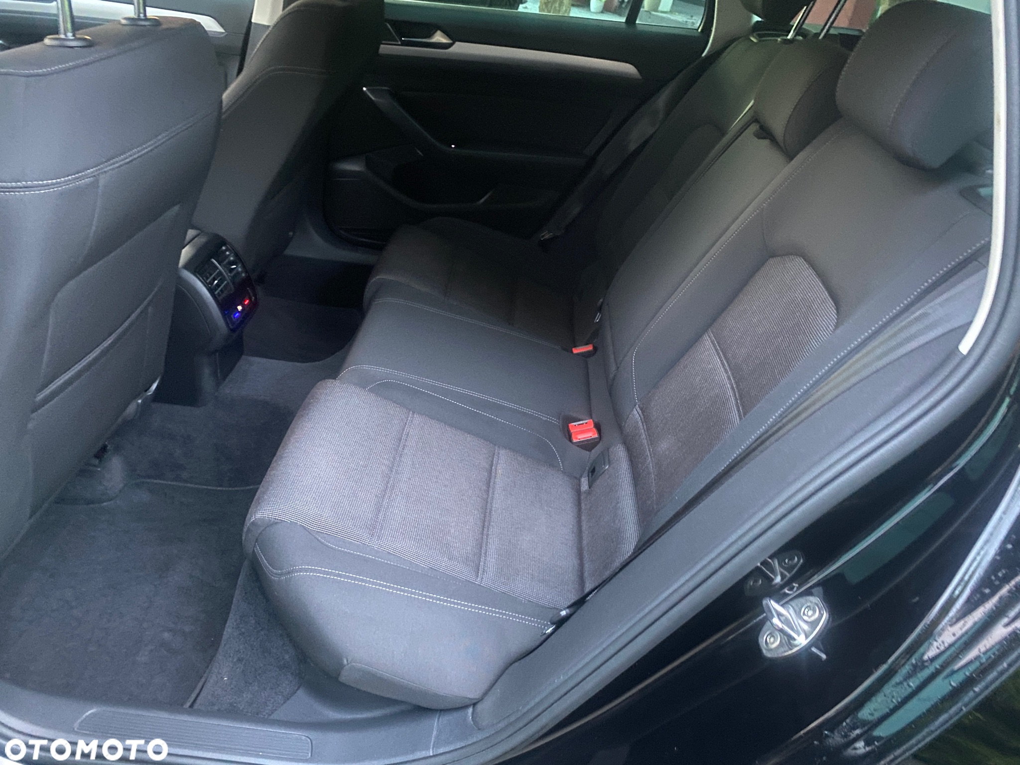 Volkswagen Passat 2.0 TDI BMT SCR Comfortline DSG7 - 35