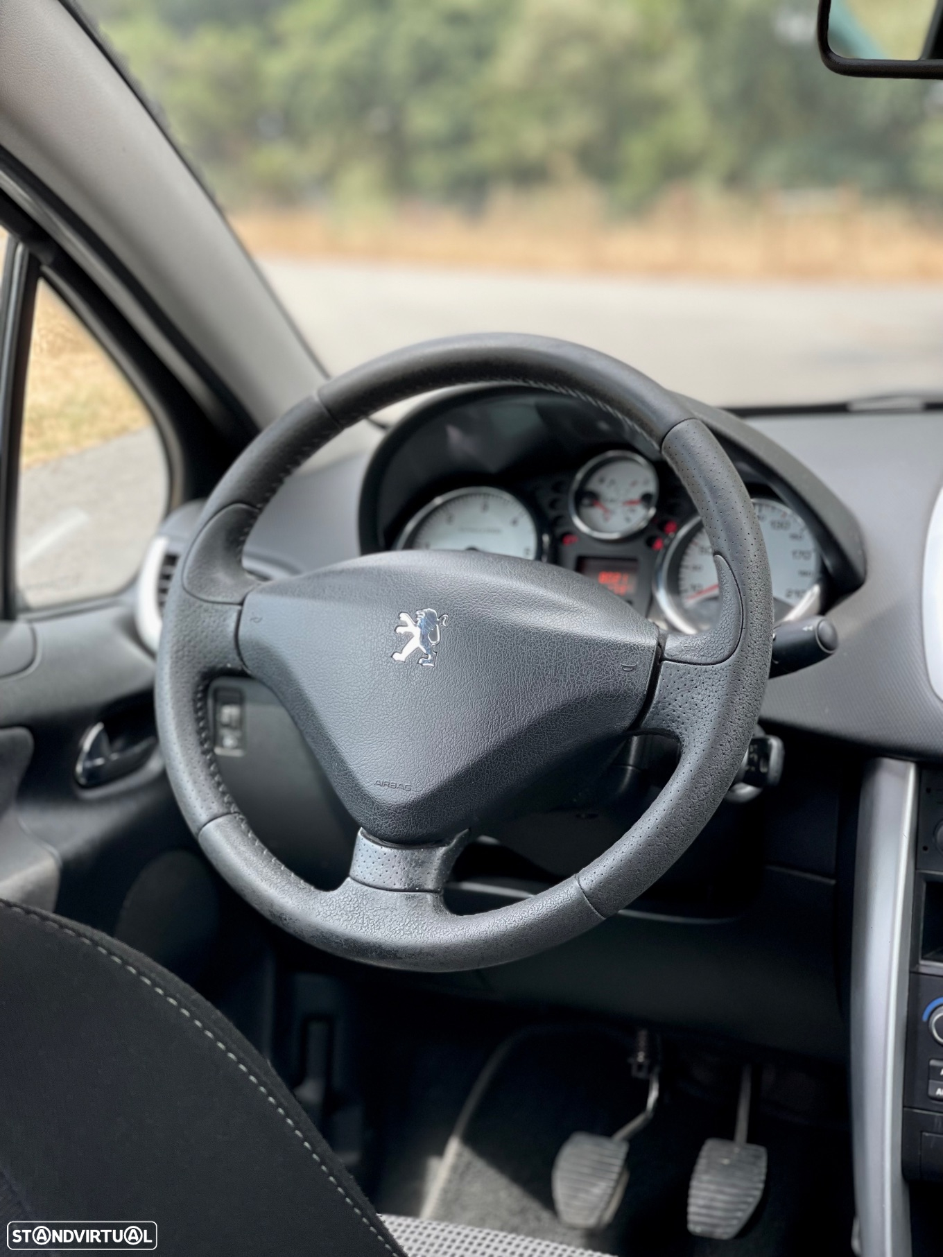 Peugeot 207 1.4 HDi Sport - 13