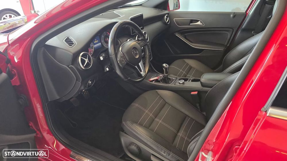 Mercedes-Benz A 160 d Urban - 6