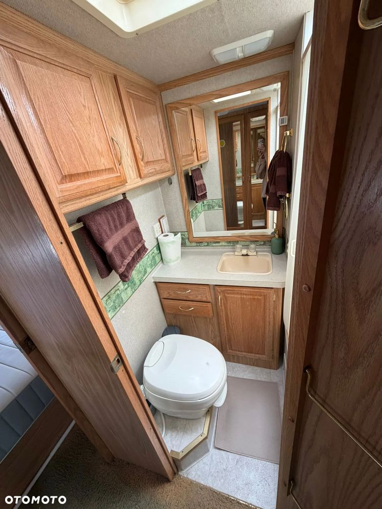 Inny Fleetwood Bounder 34T - 19