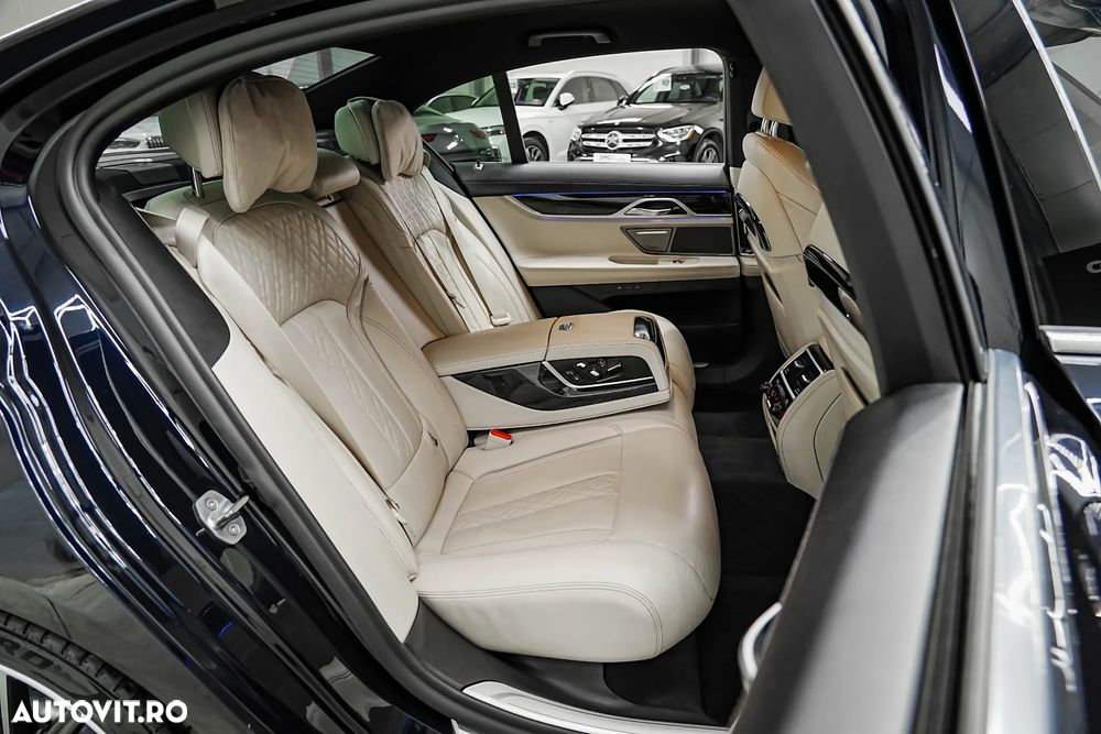 BMW Seria 7 - 11
