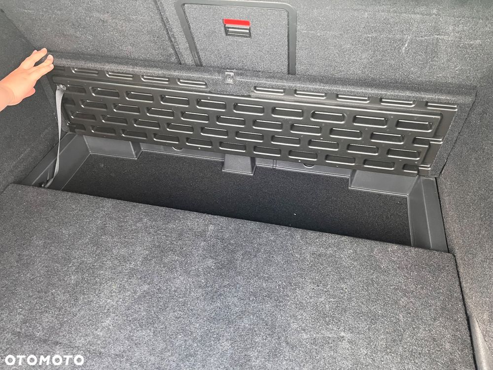 Volkswagen Golf - 9