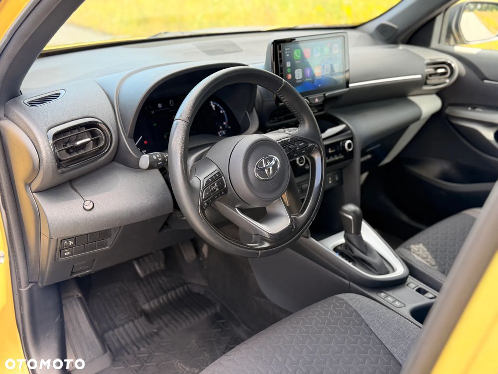 Toyota Yaris Cross Hybrid 1.5 Comfort - 16