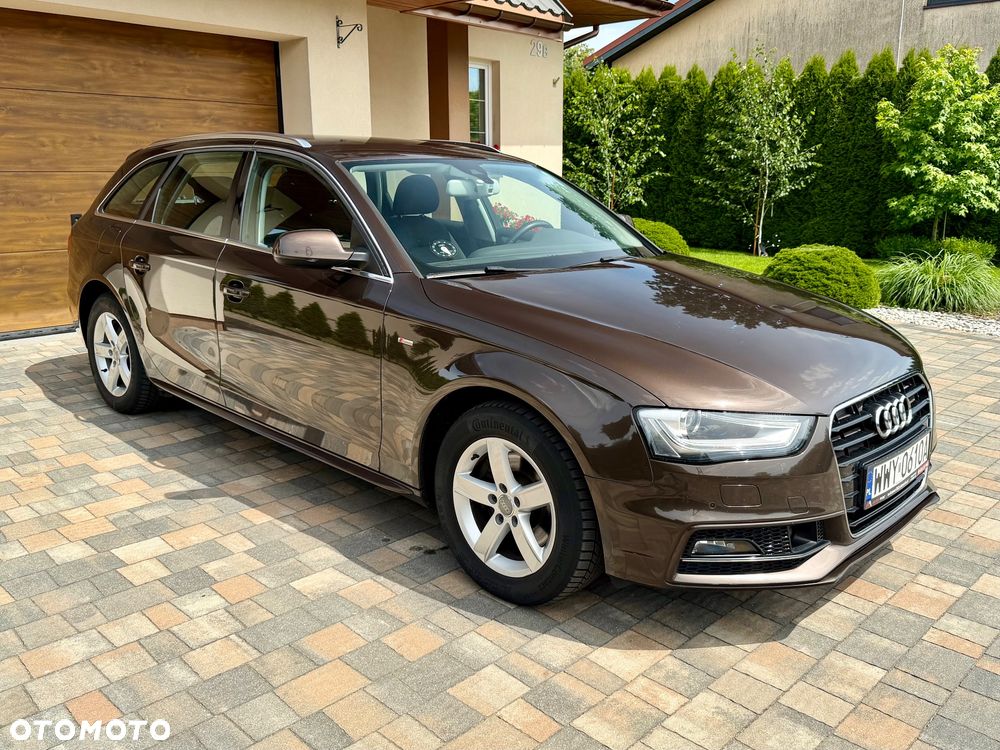 Audi A4 Avant 2.0 TDI DPF clean diesel multitronic S line Sportpaket - 5