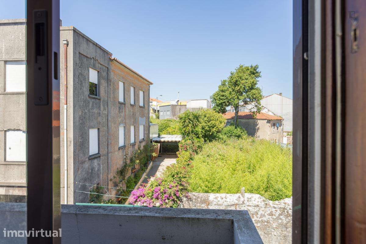 Quarto - localizado em Paranhos Porto - Grande imagem: 5/10