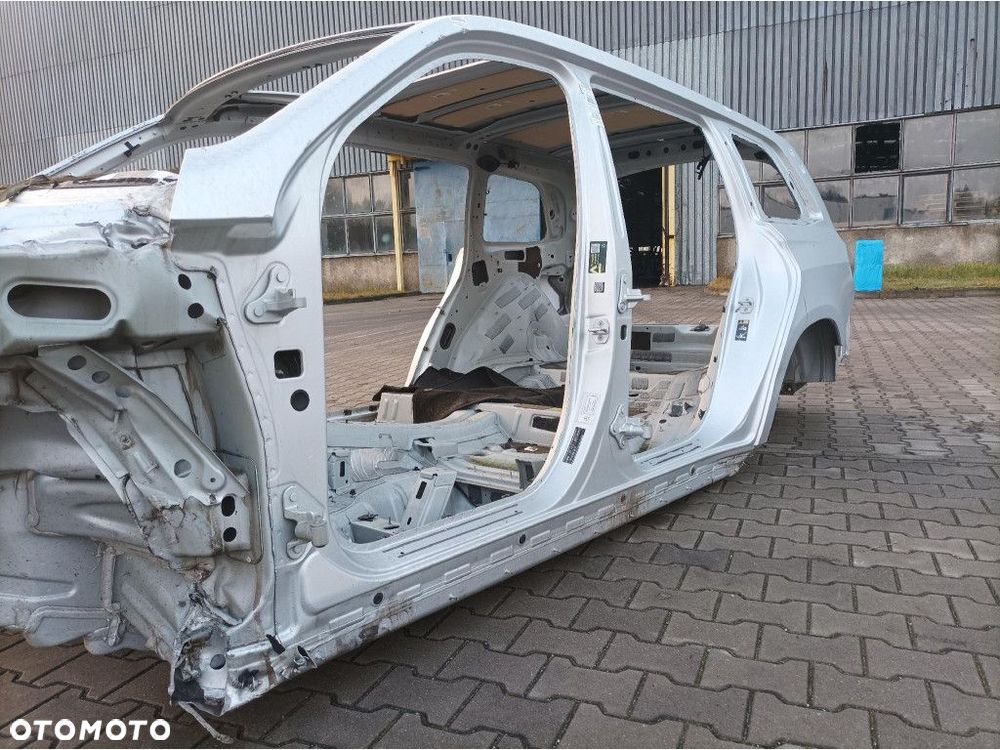 MERCEDES GLS X166 PRÓG SŁUPEK LEWY 775 - 3