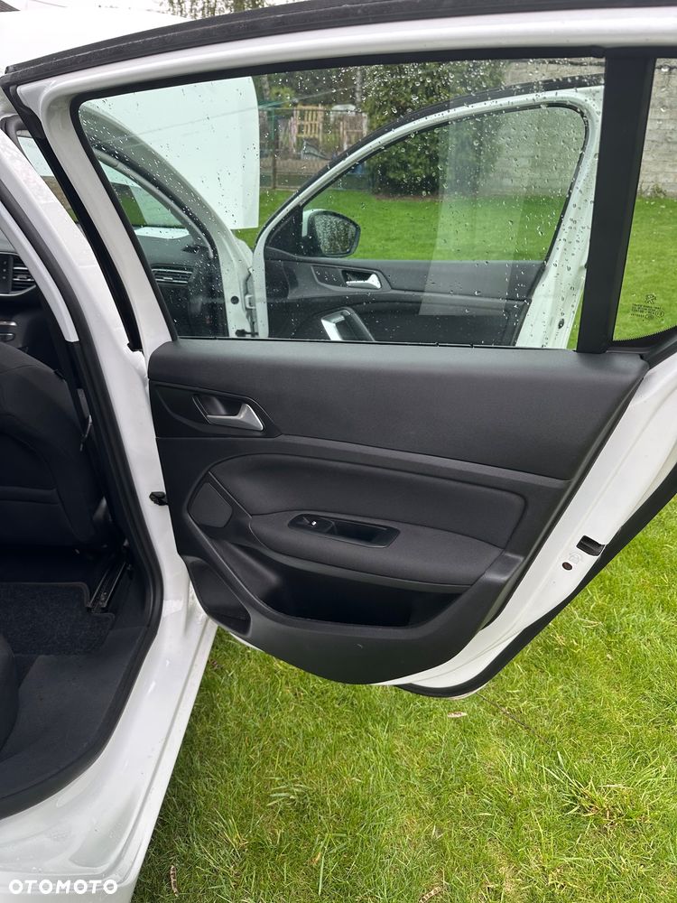 Peugeot 308 BlueHDi 100 Stop & Start Access - 14