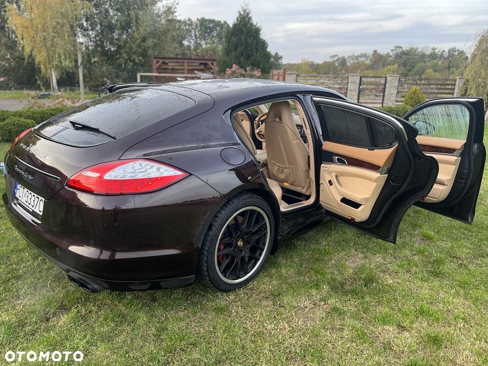 Porsche Panamera Turbo - 4