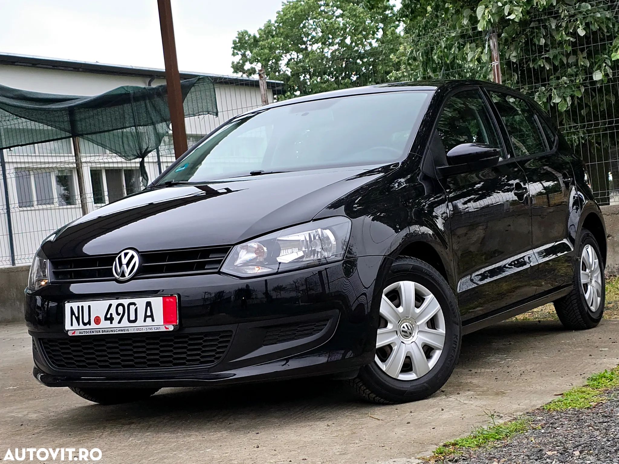 Volkswagen Polo 1.2 Blue Motion Technology Trendline - 1