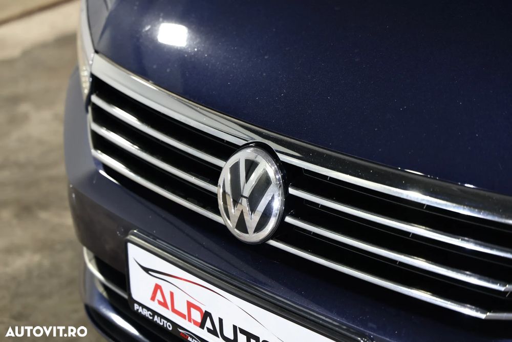 Volkswagen Passat 1.6 TDI (BlueMotion Technology) Comfortline - 19