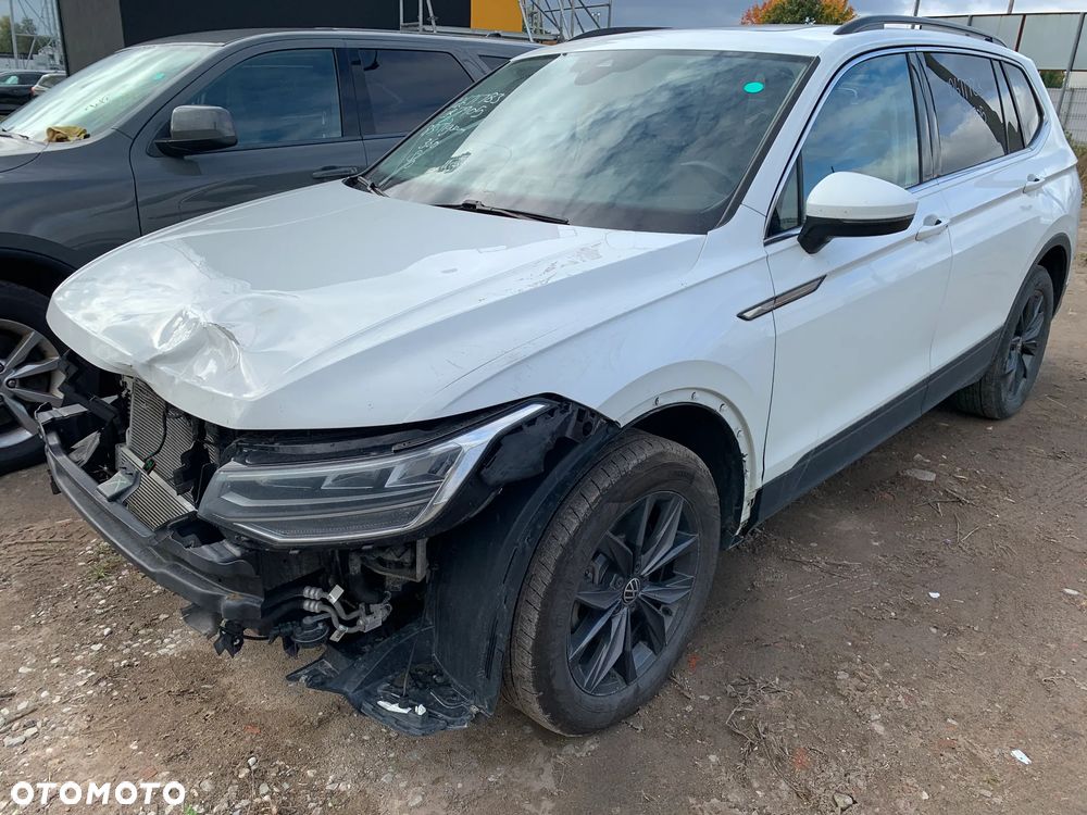 Volkswagen Tiguan Allspace - 10