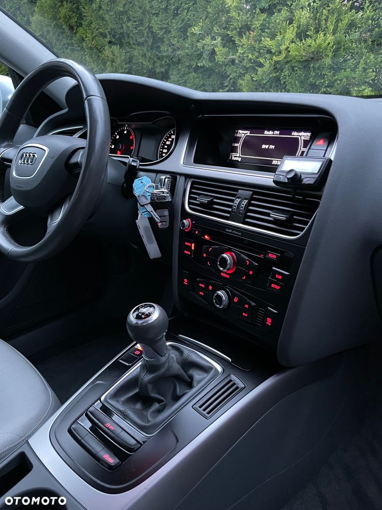 Audi A4 Avant 2.0 TDI 116g DPF Ambiente - 21