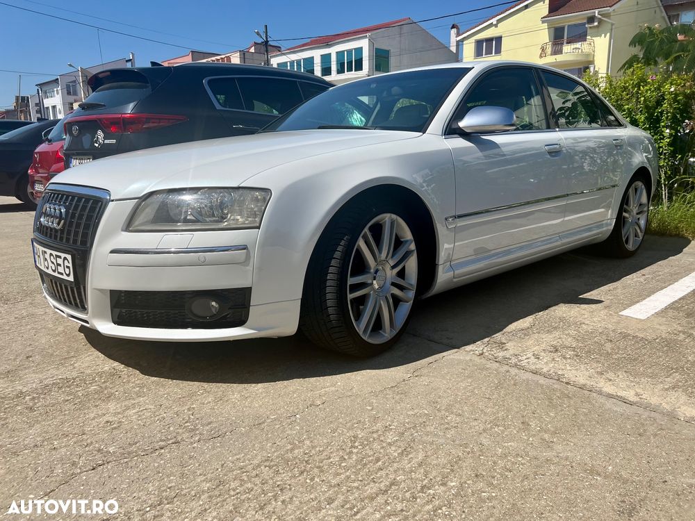 Audi S8 - 16