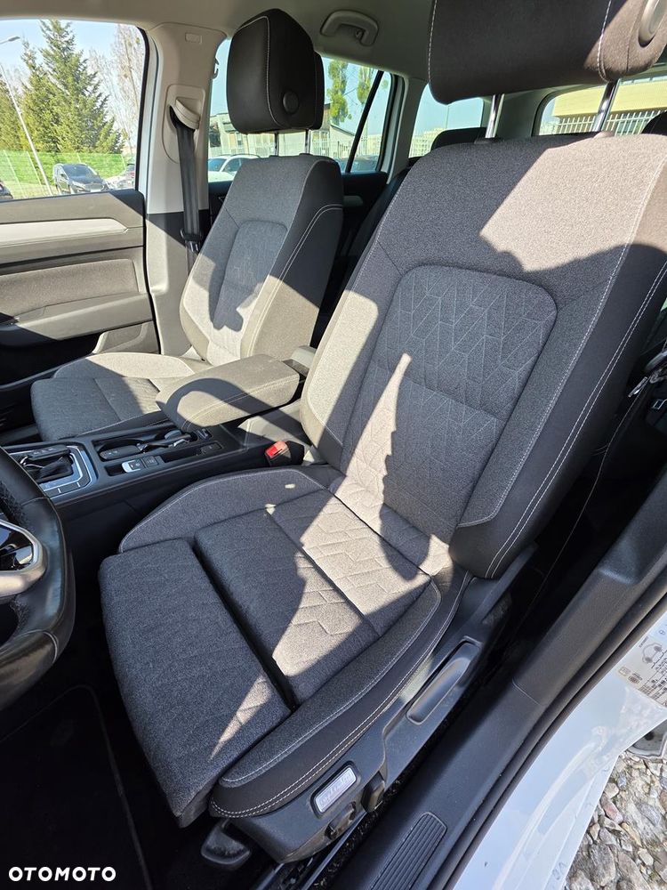 Volkswagen Passat Variant 2.0 TDI SCR DSG Business - 11