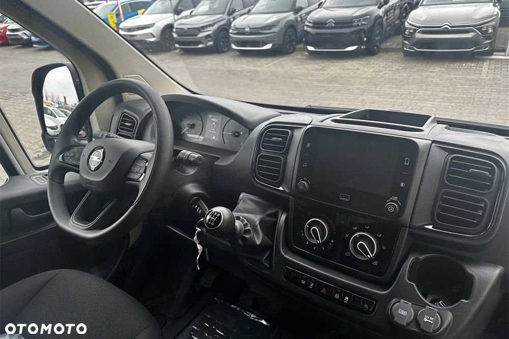 Opel Movano Heavy L4H2 2.2 140KM - 9