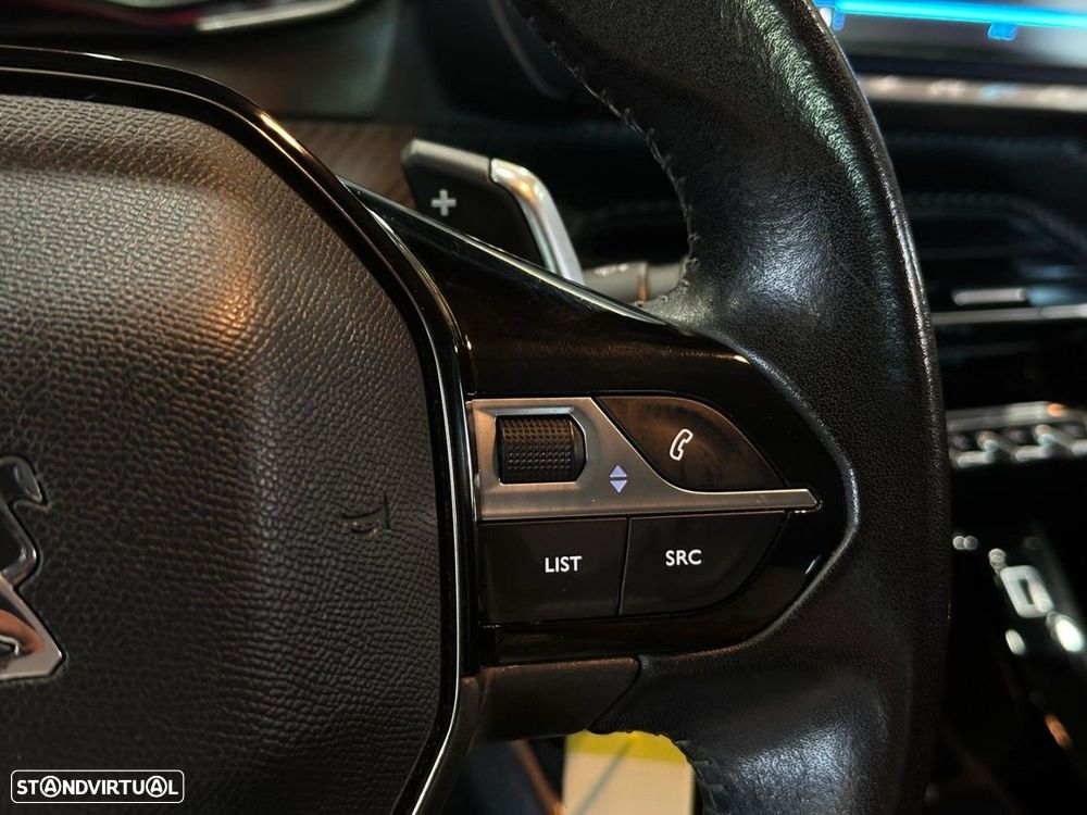 Peugeot 2008 1.2 PureTech Allure Pack EAT8 - 13
