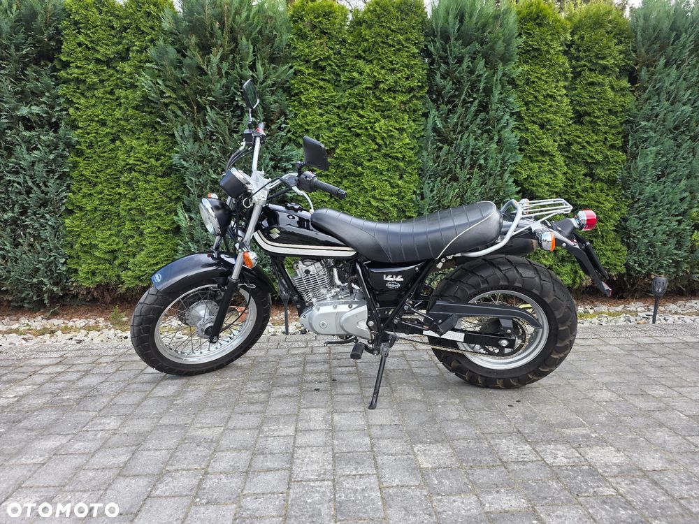 Suzuki RV - 13