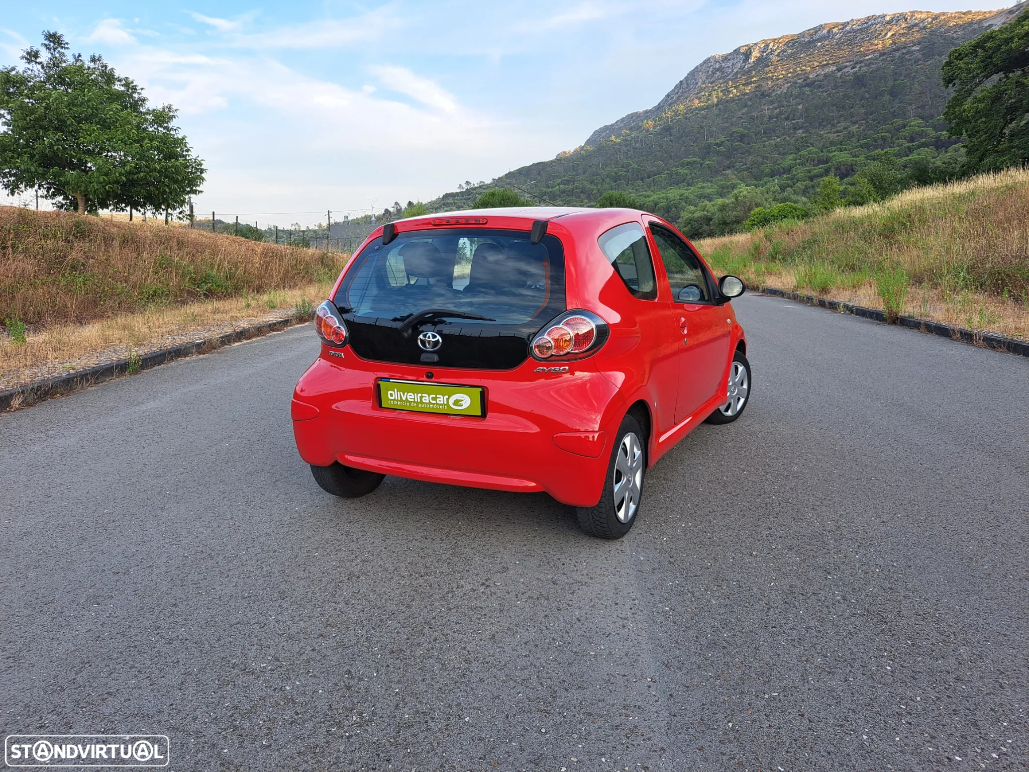 Toyota Aygo 1.0 Plus - 4