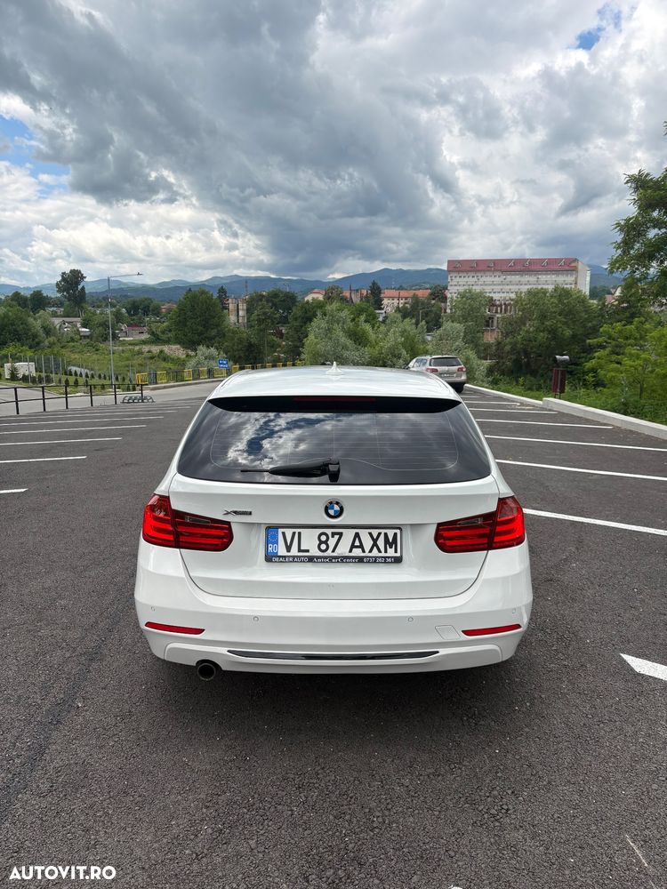 BMW Seria 3 318d xDrive - 2