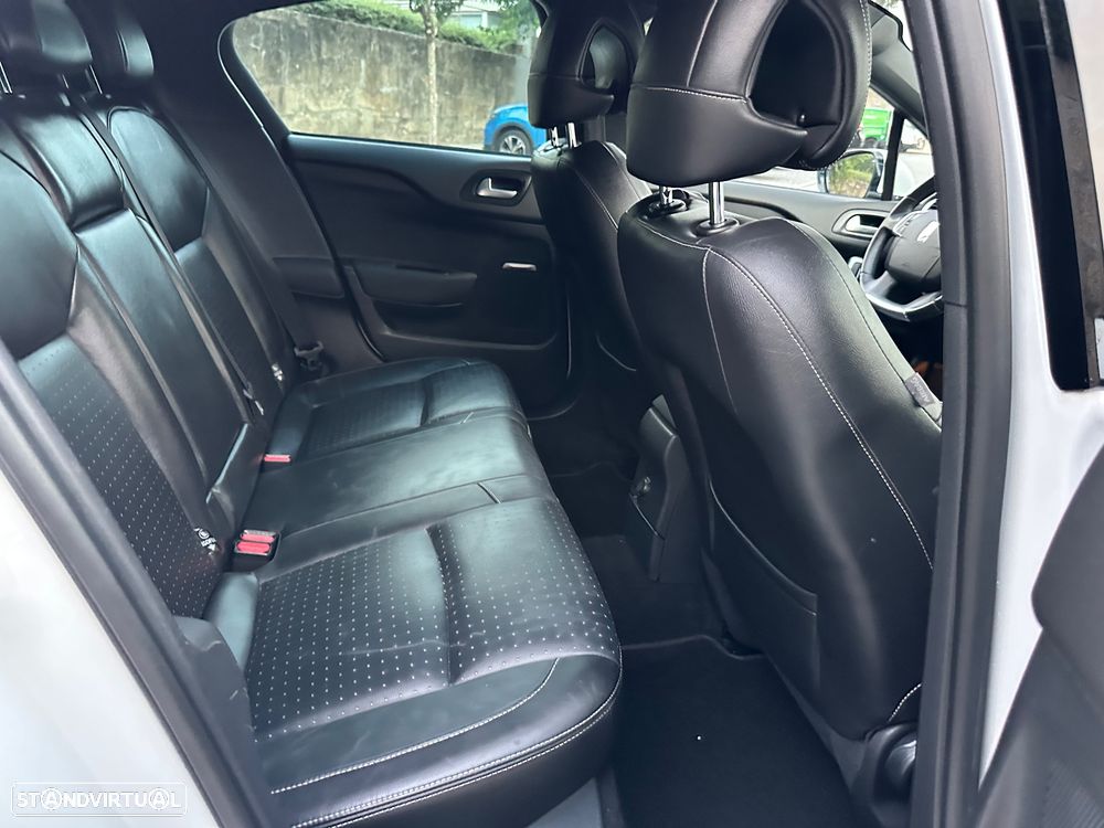 DS DS4 2.0 BlueHDi Sport Chic - 48