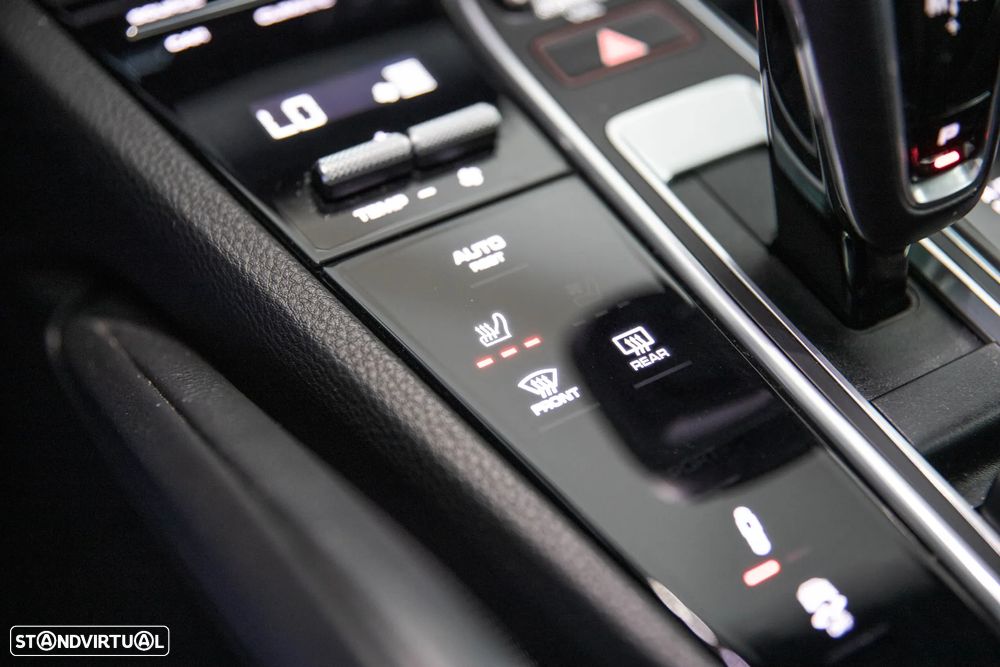 Porsche Cayenne Coupé - 28