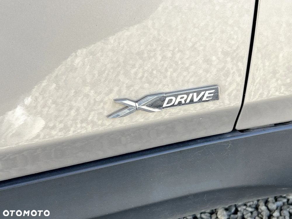 BMW X1 xDrive18d - 23