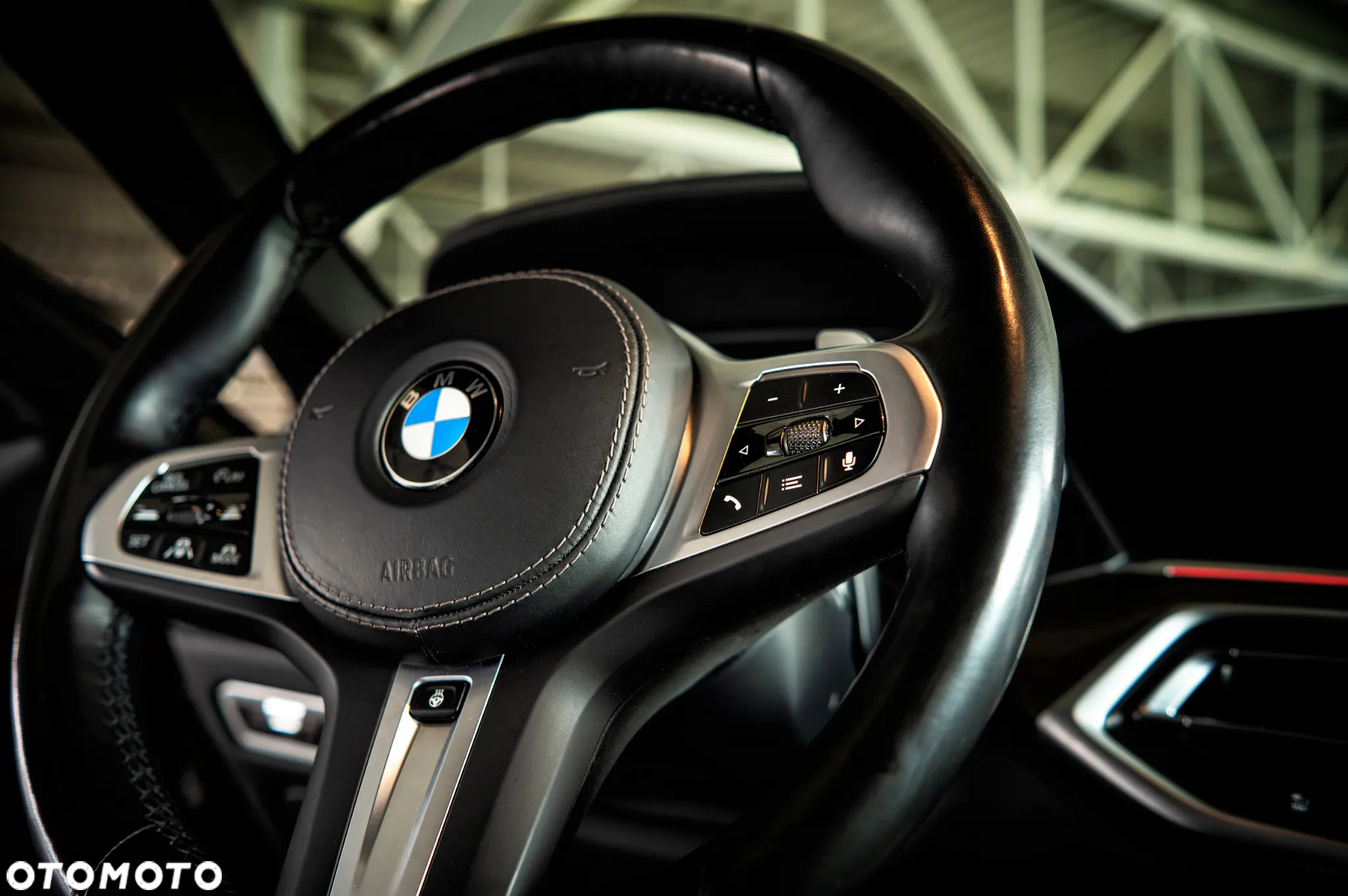 BMW X6 xDrive40i - 24