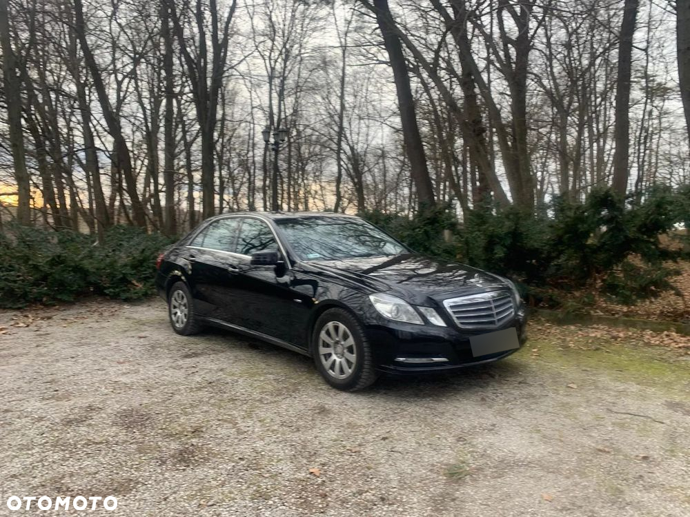 Mercedes-Benz Klasa E 200 CDI BlueEff - 4