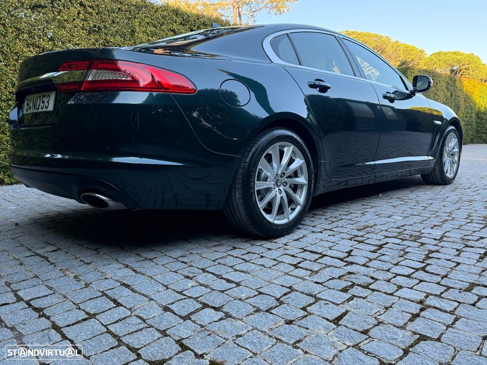 Jaguar XF 2.2 D Luxury 139g - 4