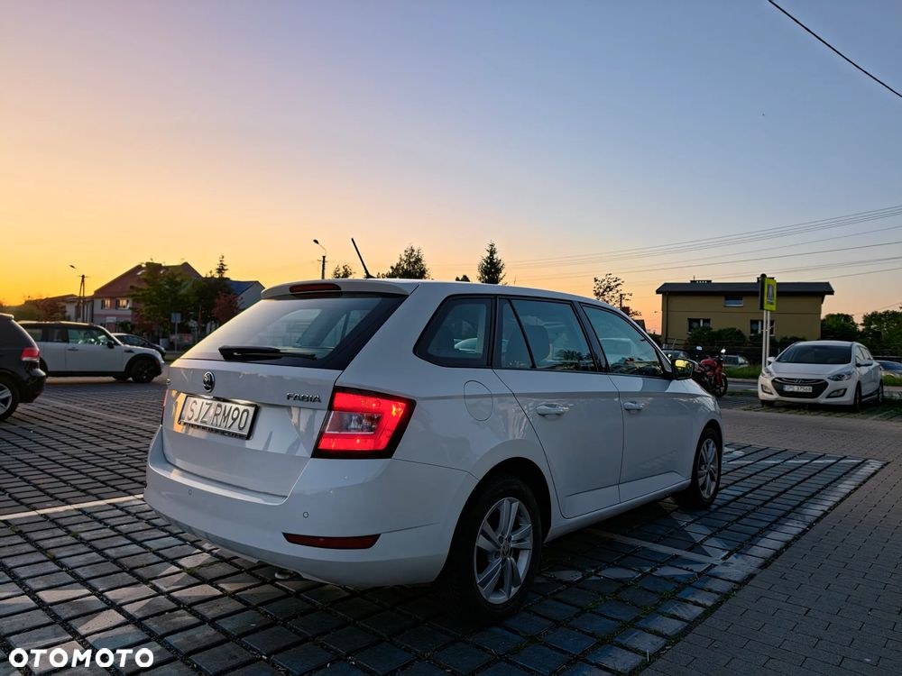 Skoda Fabia 1.0 TSI Ambition - 5