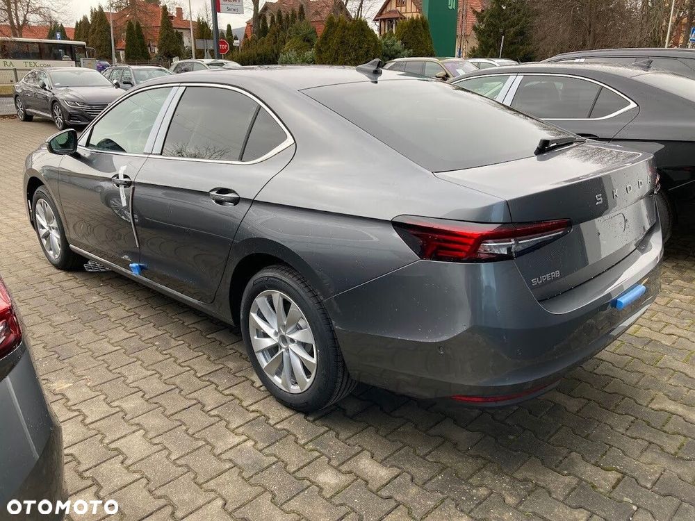 Skoda Superb 2.0 TSI Edition 130 DSG - 3