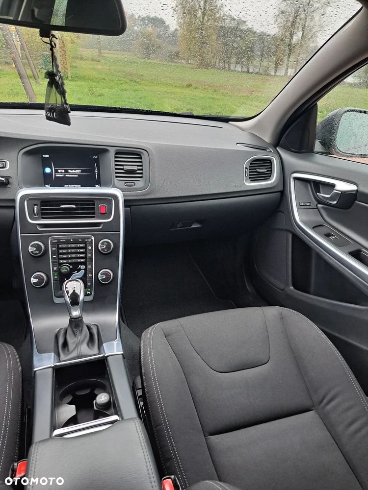 Volvo V60 - 8