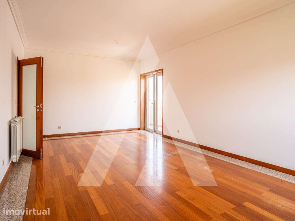 Apartamento T2 com ótimas áreas, a poucos minutos de centro de Aveiro. - Grande imagem: 2/31