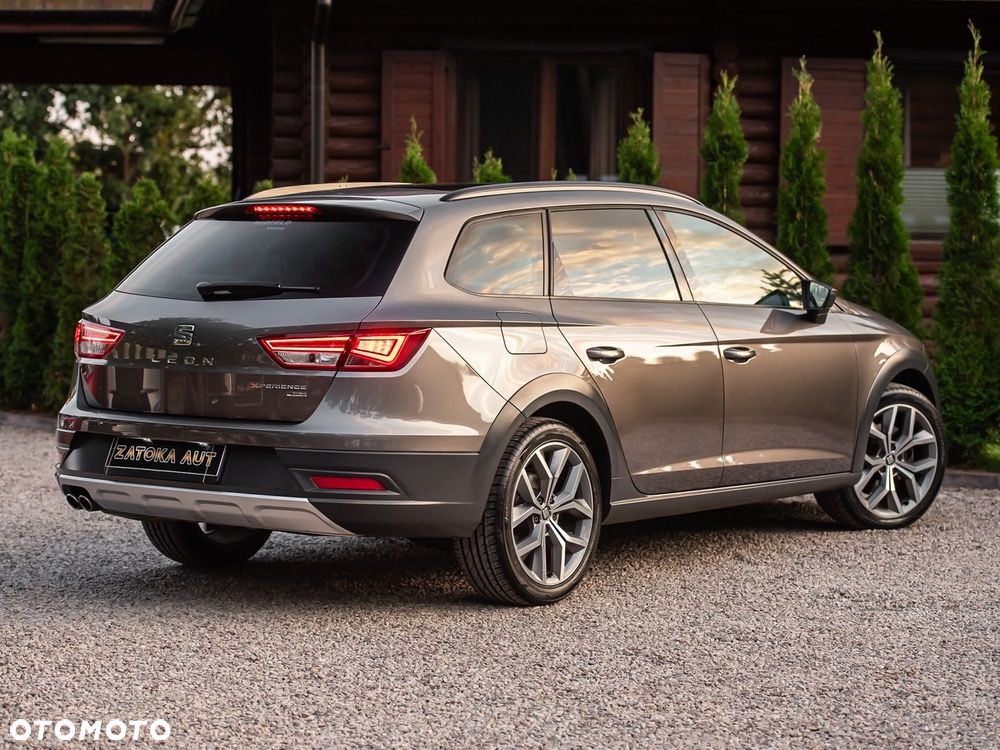 Seat Leon Sportstourer 2.0 TDI Start&Stop 4Drive DSG X-Perience - 9