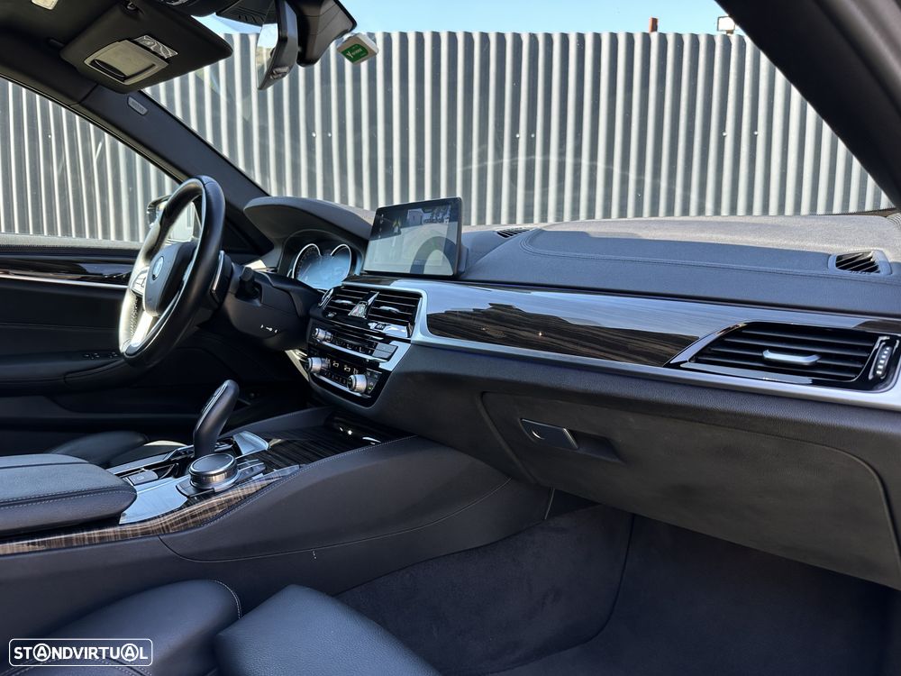 BMW 520 d xDrive Aut. Luxury Line - 13