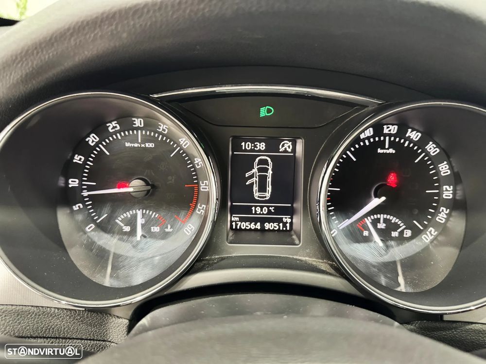 Skoda Superb Break 1.6 TDI Active Greenline - 21