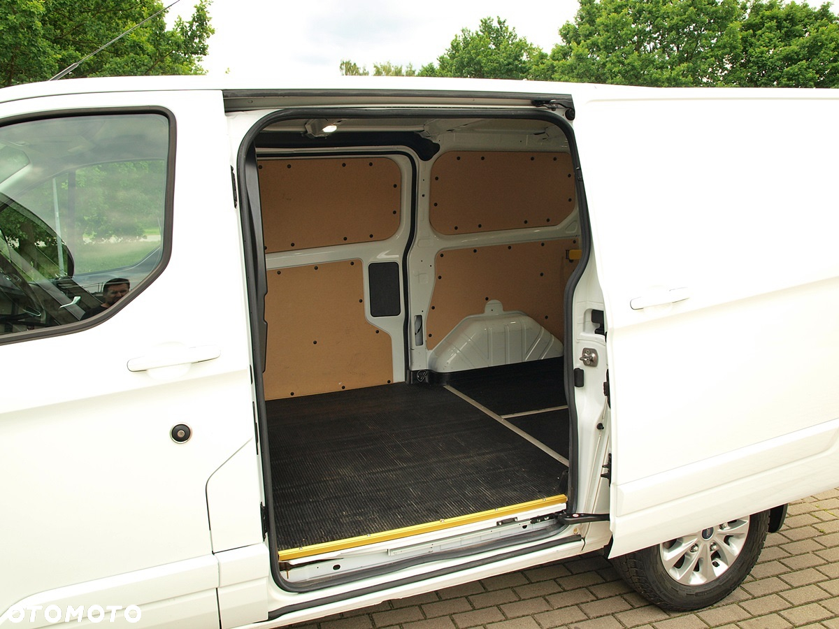 Ford Transit custom - 16