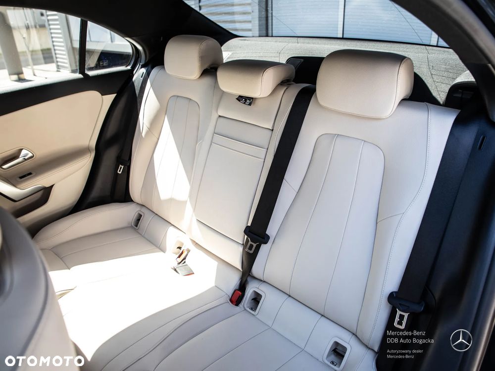 Mercedes-Benz Klasa A 200 Progressive 7G-DCT - 15