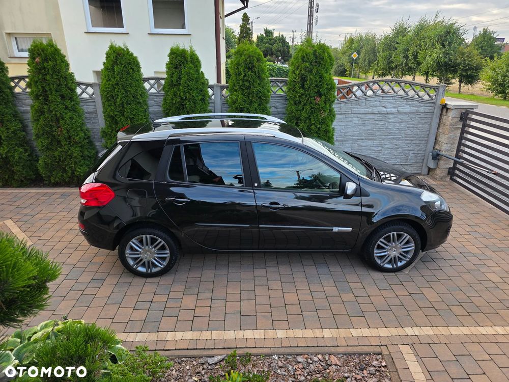 Renault Clio - 28