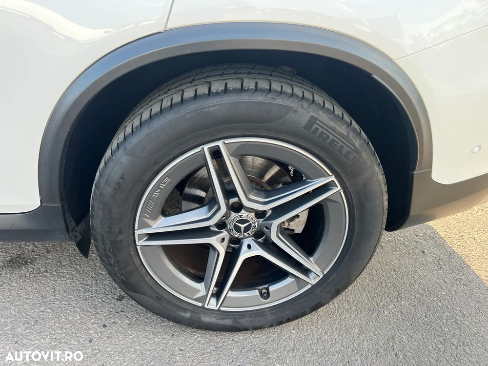 Mercedes-Benz GLC Coupe 220 d 4Matic 9G-TRONIC AMG Line - 25