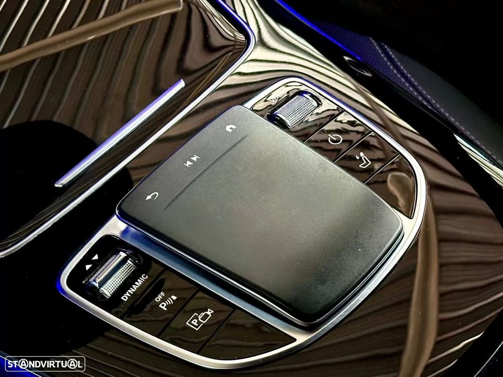 Mercedes-Benz E 300 de 4Matic 9G-TRONIC Night Edition - 35