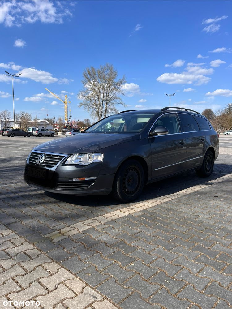 Volkswagen Passat 2.0 TDI DPF Comfortline - 2