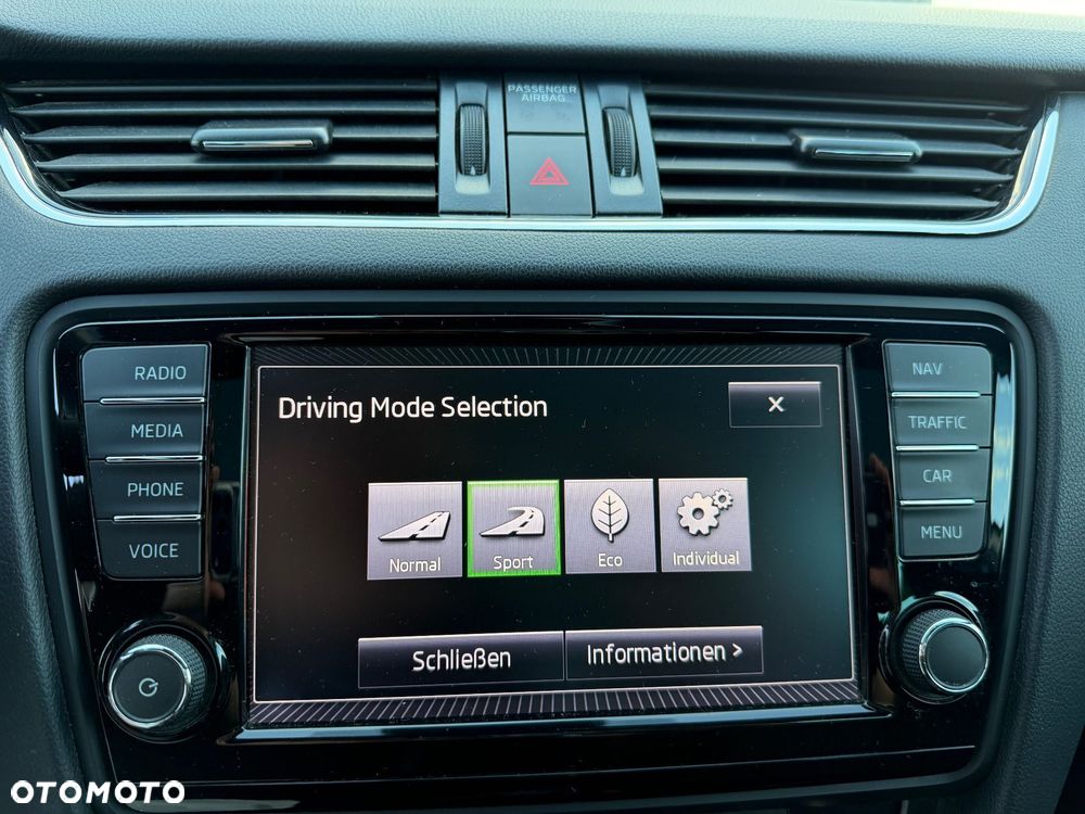 Skoda Octavia 2.0 TDI RS - 29