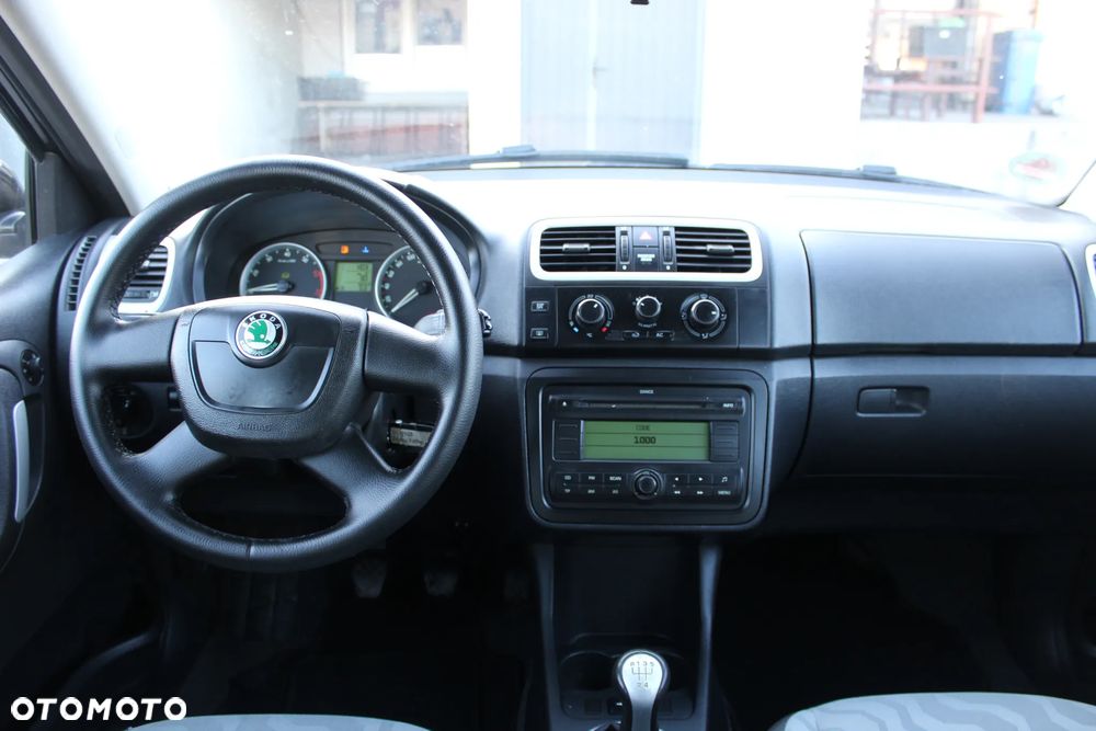 Skoda Fabia 1.4 16V Ambiente - 6