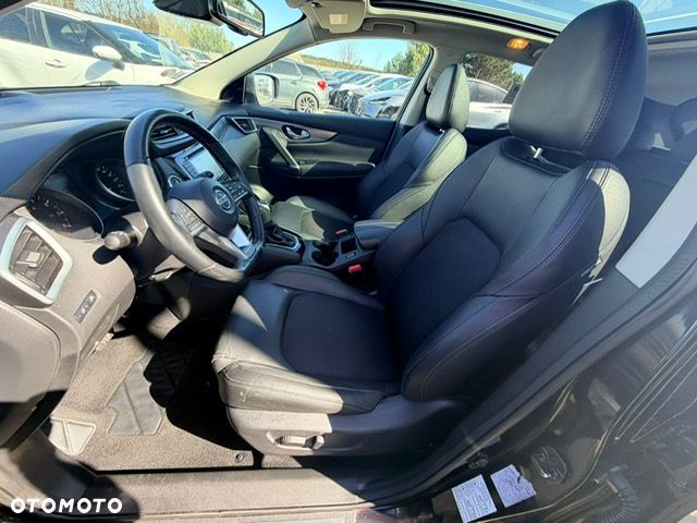 Nissan Qashqai 1.6 Tekna CVT - 17